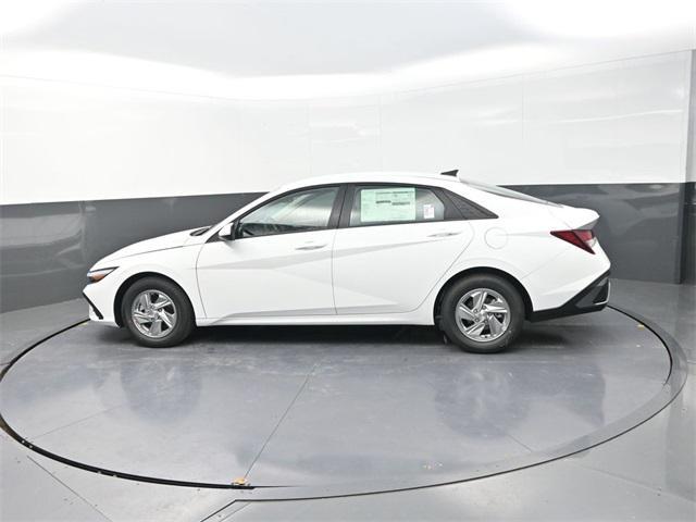new 2025 Hyundai Elantra car, priced at $21,532