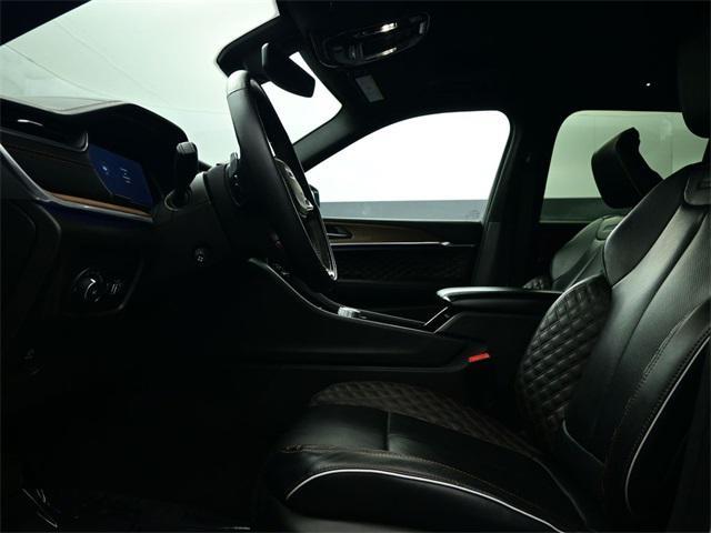 used 2023 Jeep Grand Cherokee car, priced at $38,555