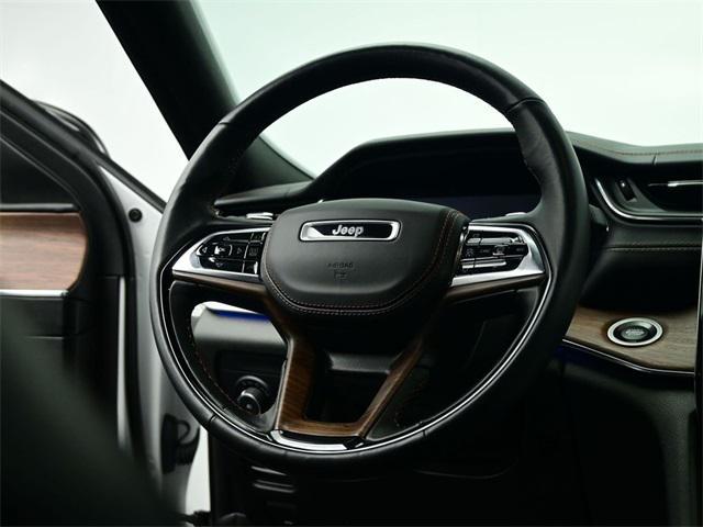 used 2023 Jeep Grand Cherokee car, priced at $38,555