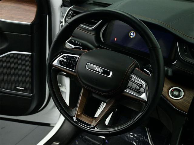 used 2023 Jeep Grand Cherokee car, priced at $38,555