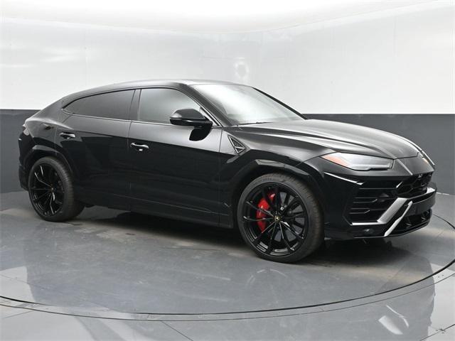 used 2021 Lamborghini Urus car, priced at $199,999