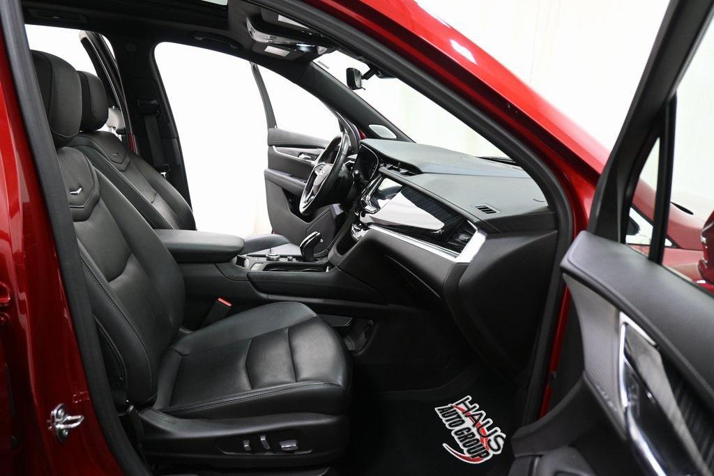 used 2023 Cadillac XT6 car, priced at $42,900