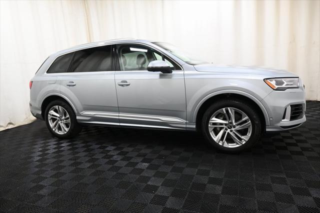 used 2023 Audi Q7 car, priced at $43,989