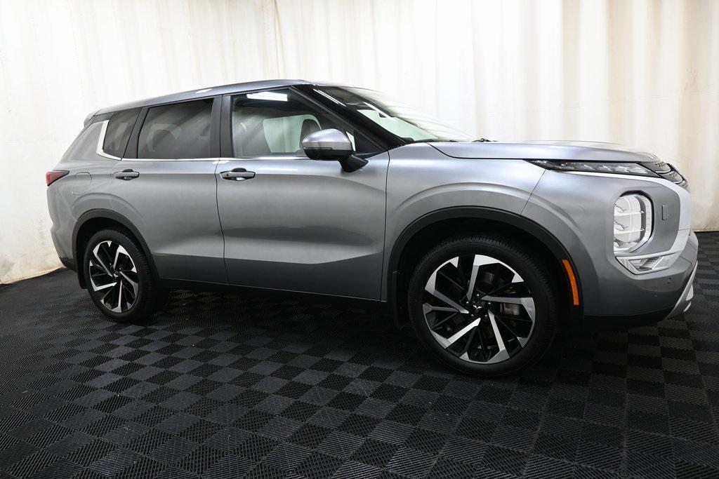 used 2023 Mitsubishi Outlander car, priced at $24,900