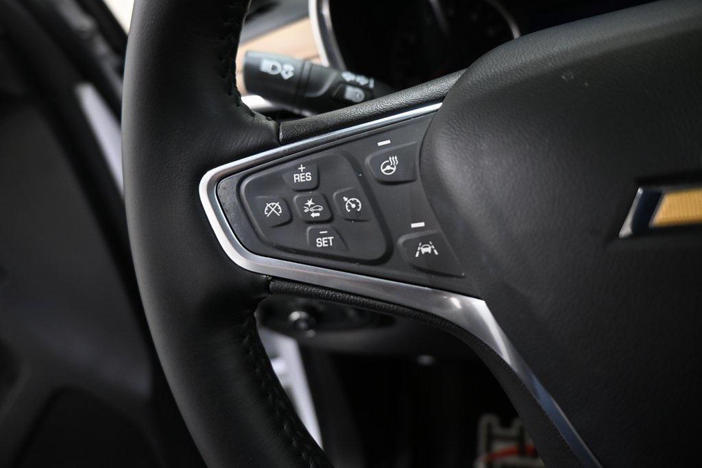used 2022 Chevrolet Equinox car, priced at $24,900