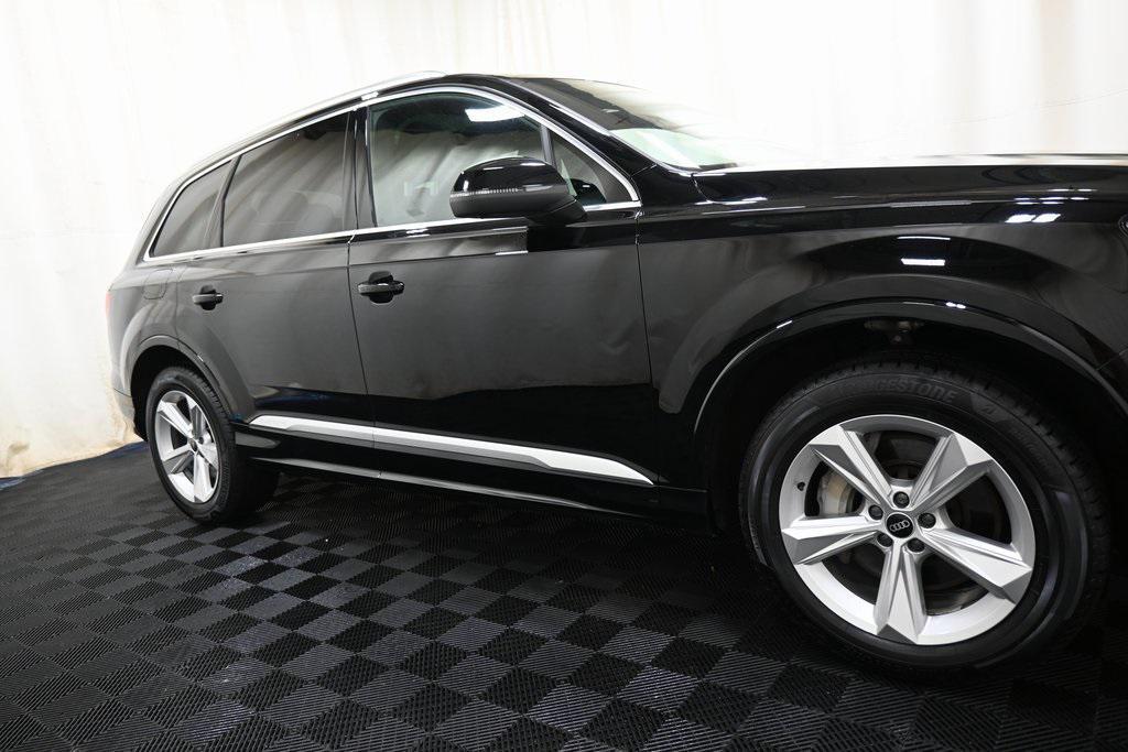 used 2021 Audi Q7 car, priced at $32,900