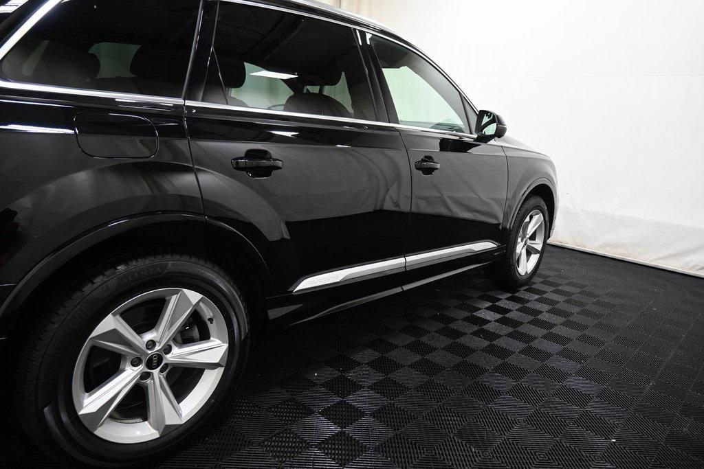 used 2021 Audi Q7 car, priced at $32,900