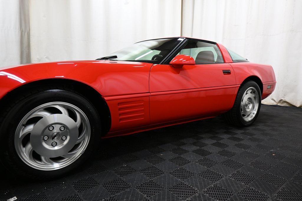 used 1994 Chevrolet Corvette car, priced at $16,900