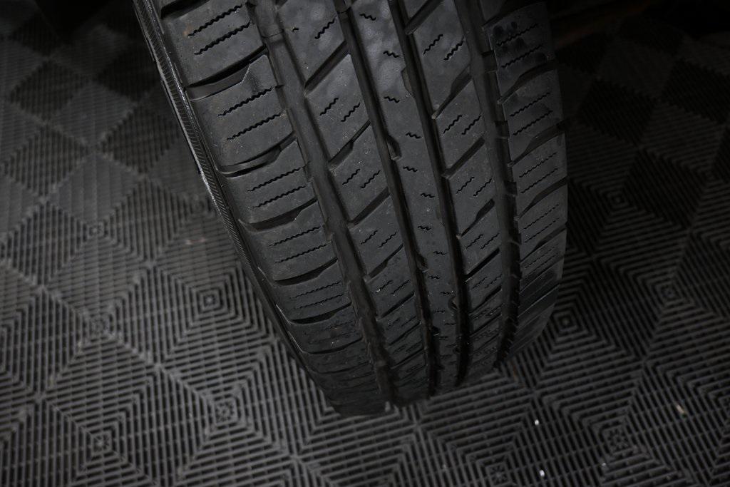 used 2008 Hummer H3 car, priced at $10,900