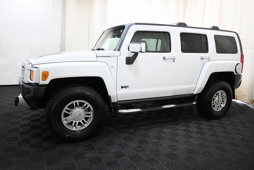 used 2008 Hummer H3 car, priced at $10,900