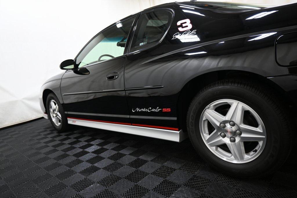 used 2002 Chevrolet Monte Carlo car, priced at $21,900