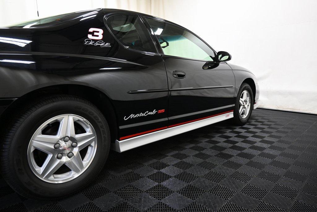 used 2002 Chevrolet Monte Carlo car, priced at $21,900