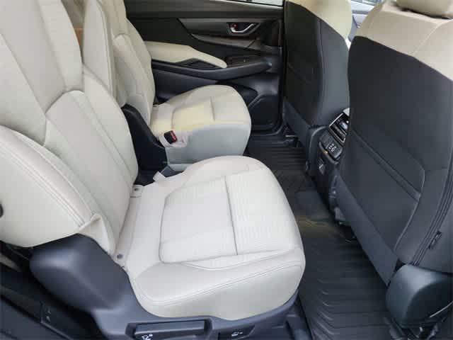 new 2025 Subaru Ascent car, priced at $40,178