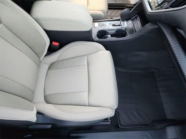 new 2025 Subaru Ascent car, priced at $40,178