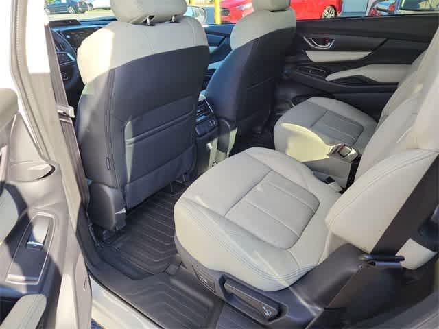 new 2025 Subaru Ascent car, priced at $47,537