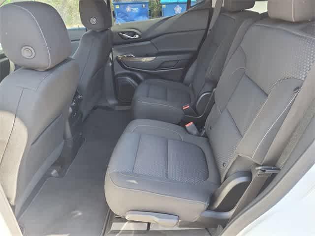 used 2023 GMC Acadia car, priced at $26,950