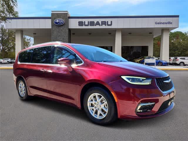 used 2021 Chrysler Pacifica car, priced at $22,513