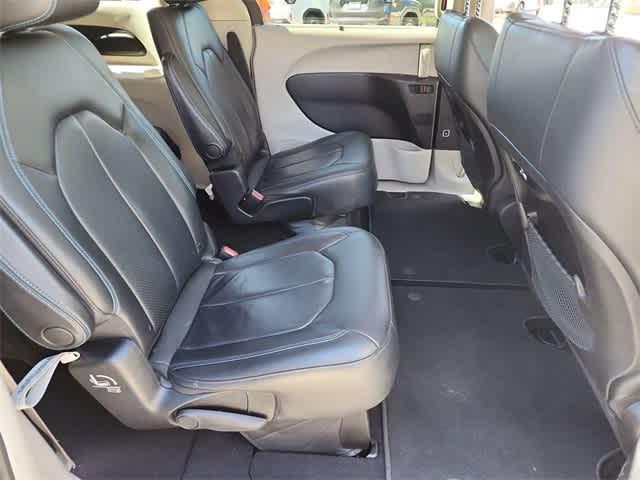 used 2021 Chrysler Pacifica car, priced at $22,513