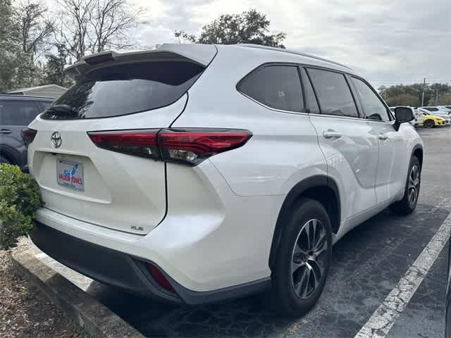 used 2021 Toyota Highlander car, priced at $31,083