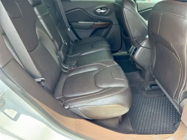 used 2014 Jeep Cherokee car, priced at $9,000