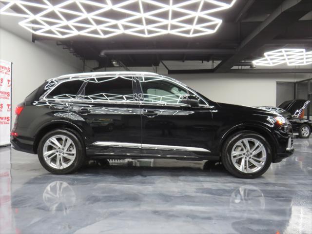 used 2020 Audi Q7 car, priced at $34,995