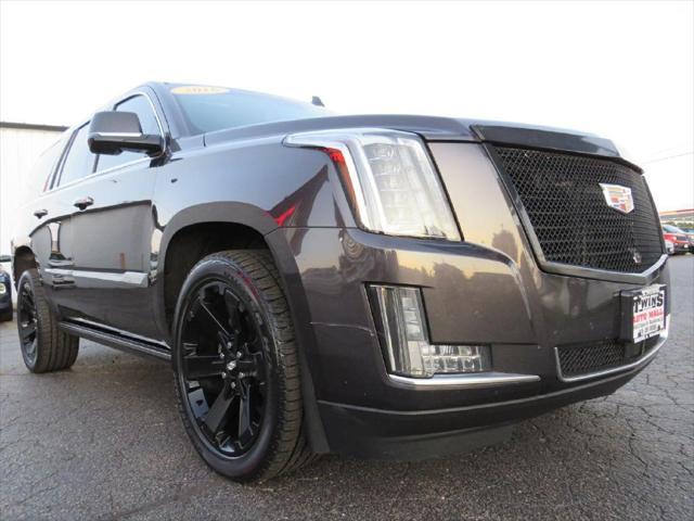 used 2016 Cadillac Escalade car, priced at $28,995