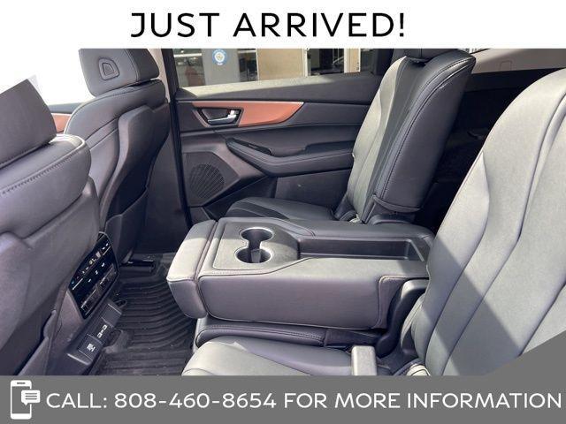 used 2022 Acura MDX car, priced at $36,577