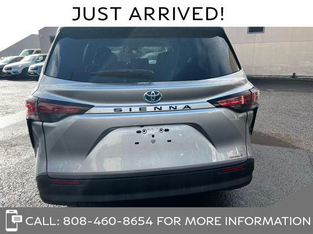 used 2022 Toyota Sienna car, priced at $43,788