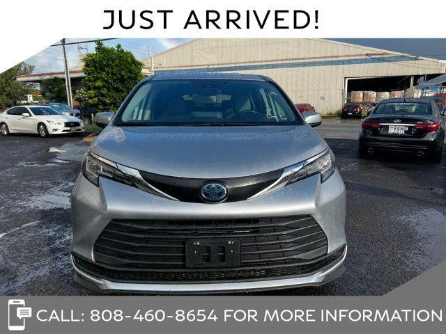 used 2022 Toyota Sienna car, priced at $43,788