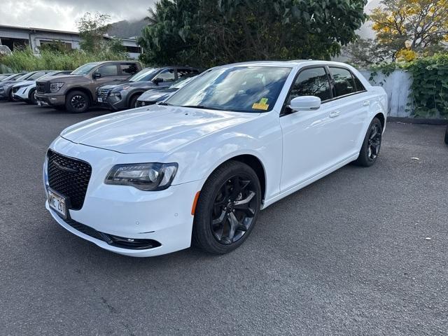 used 2022 Chrysler 300 car, priced at $28,988