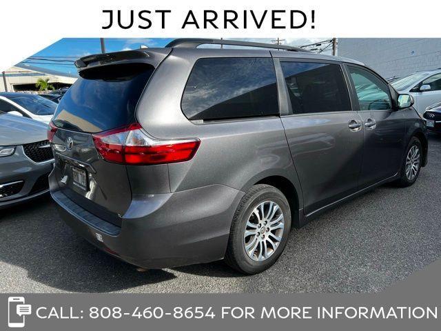 used 2018 Toyota Sienna car, priced at $34,588