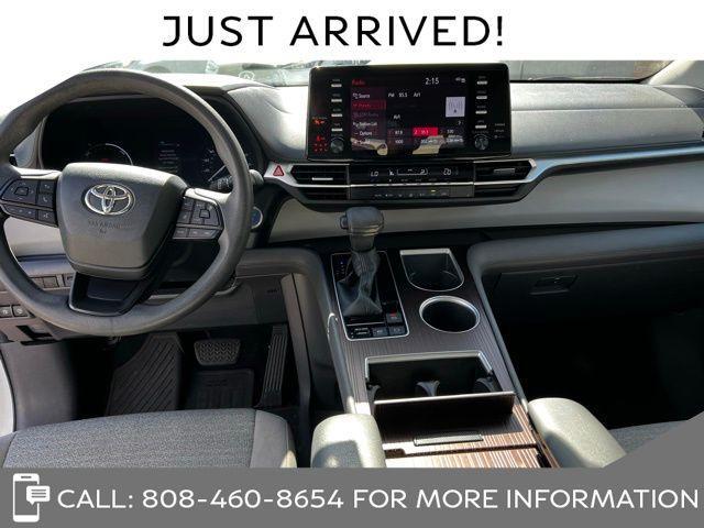 used 2023 Toyota Sienna car, priced at $43,588