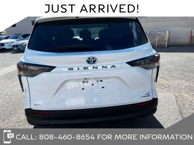 used 2023 Toyota Sienna car, priced at $43,588