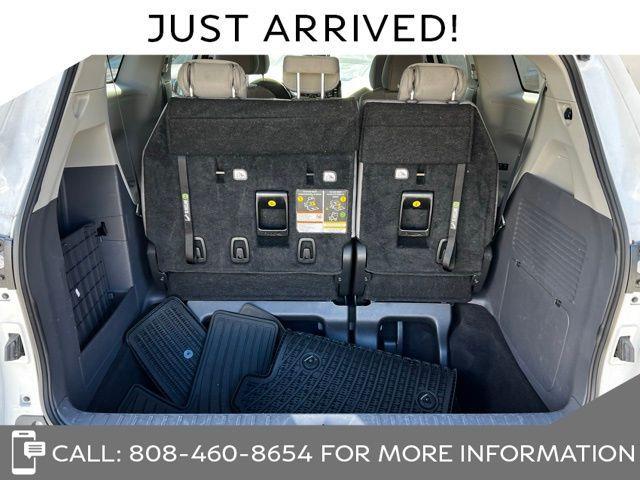 used 2023 Toyota Sienna car, priced at $43,588