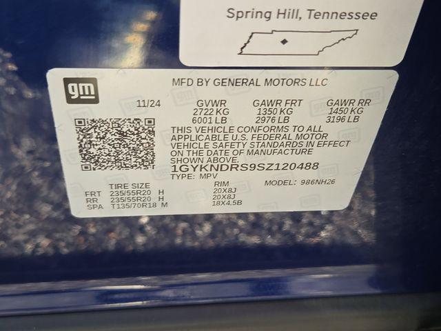 used 2025 Cadillac XT5 car, priced at $45,495