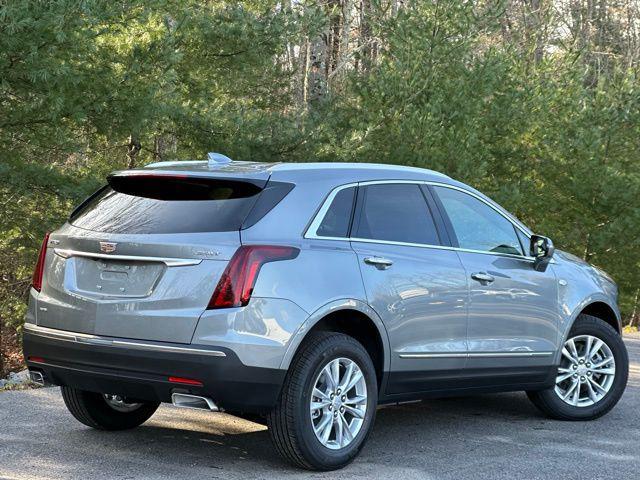 new 2025 Cadillac XT5 car, priced at $47,690