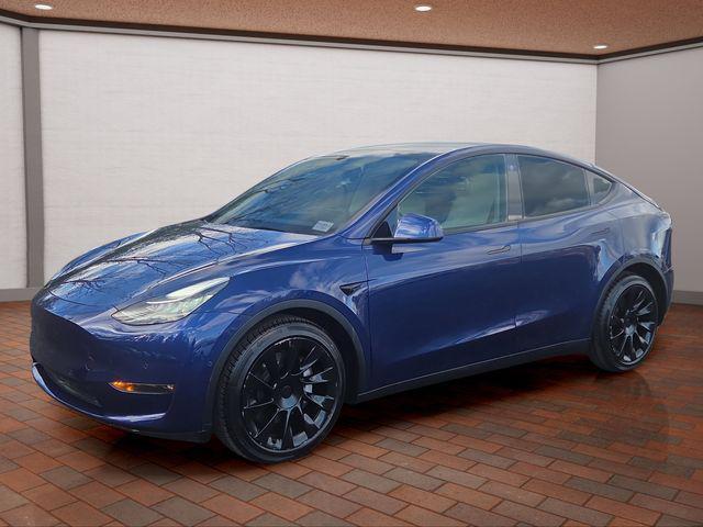 used 2021 Tesla Model Y car, priced at $27,500