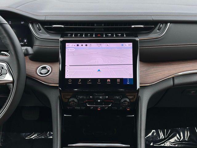 used 2025 Jeep Grand Cherokee car, priced at $53,800