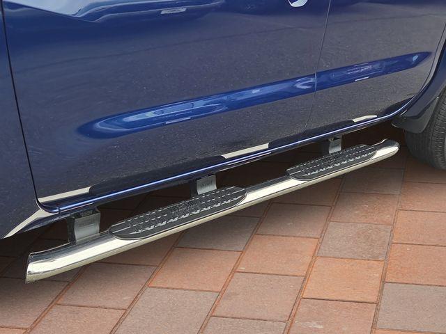 used 2023 Nissan Frontier car, priced at $28,945