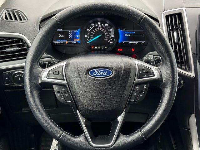 used 2022 Ford Edge car, priced at $25,000