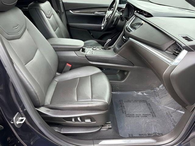 used 2021 Cadillac XT5 car, priced at $29,800