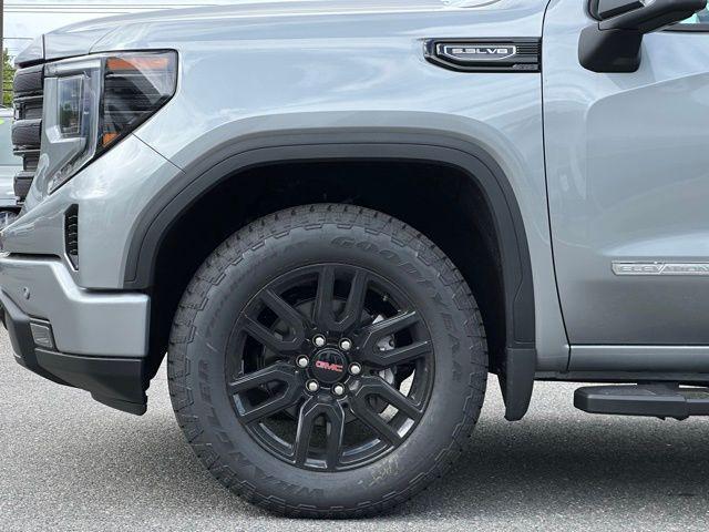 new 2025 GMC Sierra 1500 car, priced at $68,175