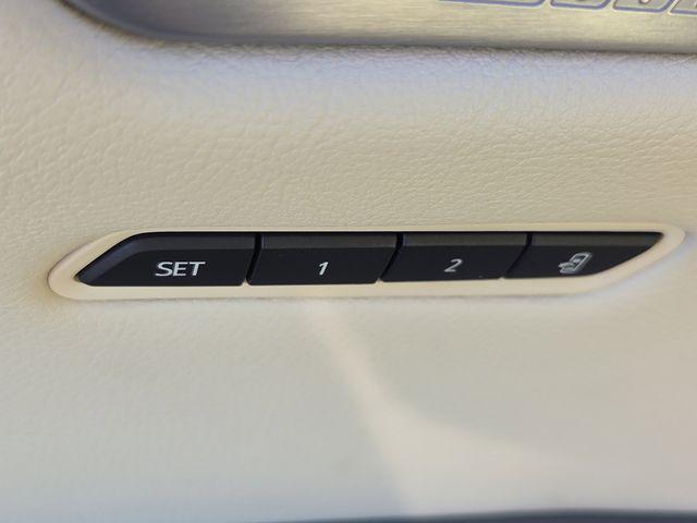 used 2024 Cadillac XT5 car, priced at $43,245