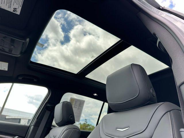 used 2024 Cadillac XT6 car, priced at $54,496