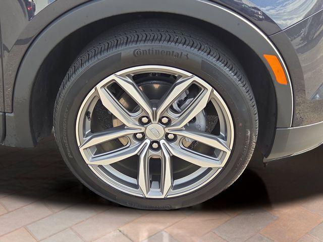 used 2023 Cadillac XT4 car, priced at $32,800