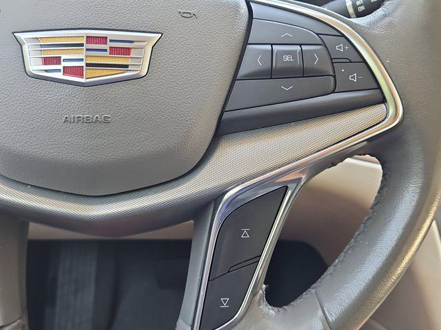 used 2022 Cadillac XT5 car, priced at $36,595