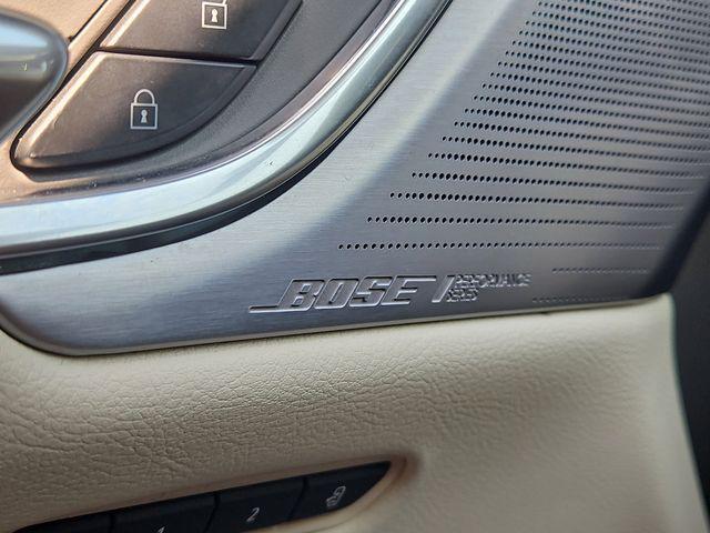 used 2022 Cadillac XT5 car, priced at $36,595