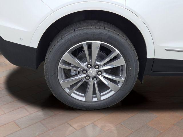 new 2025 Cadillac XT5 car, priced at $60,335