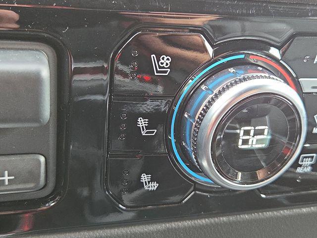 used 2022 GMC Sierra 1500 car, priced at $41,900