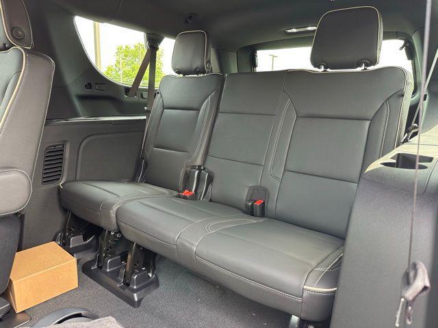 new 2025 GMC Yukon XL car, priced at $87,315